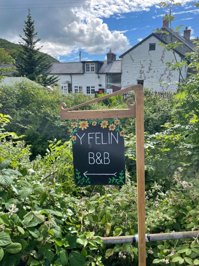 Y Felin Bed And Breakfast And Smallholding Caersws Extérieur photo